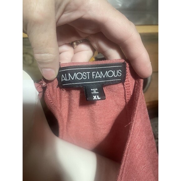 Almost Famous Mauve Short Sleeve Flowy Blouse Top XL - Picture 3 of 3